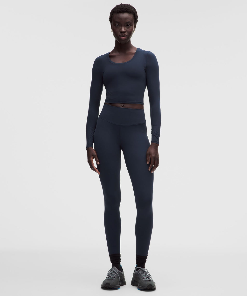 Unrestricted Power Cropped Long-Sleeve Shirt