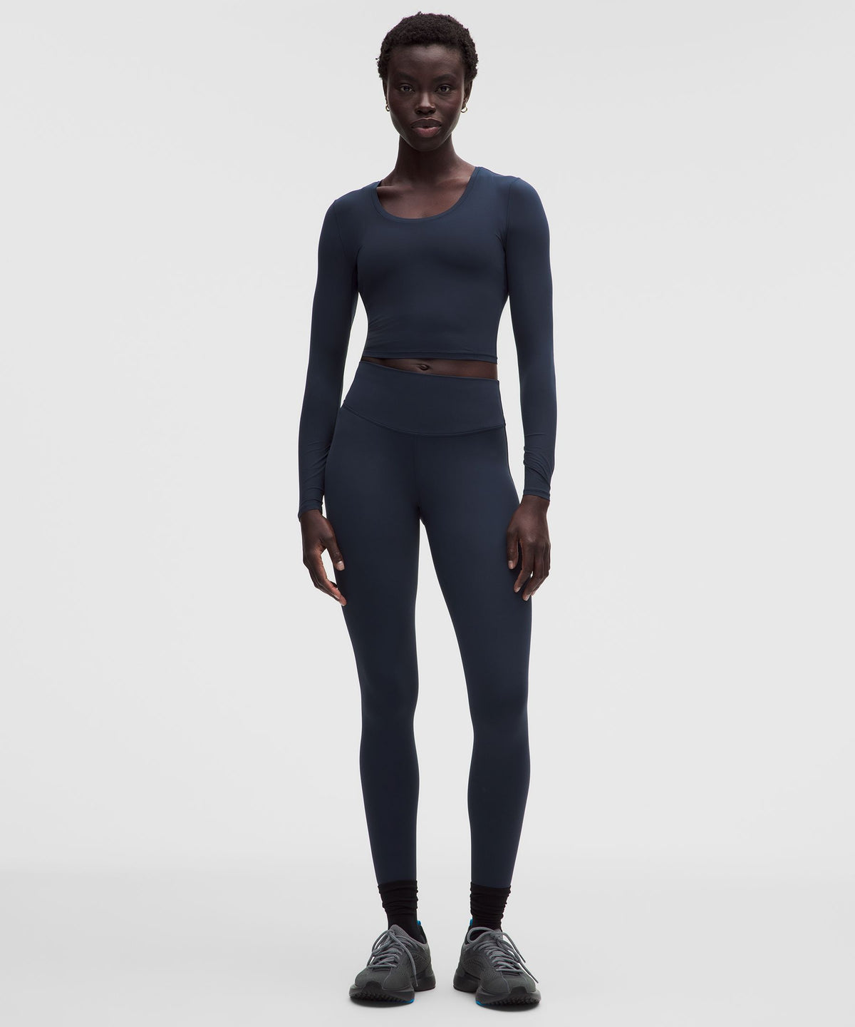 Unrestricted Power Cropped Long-Sleeve Shirt