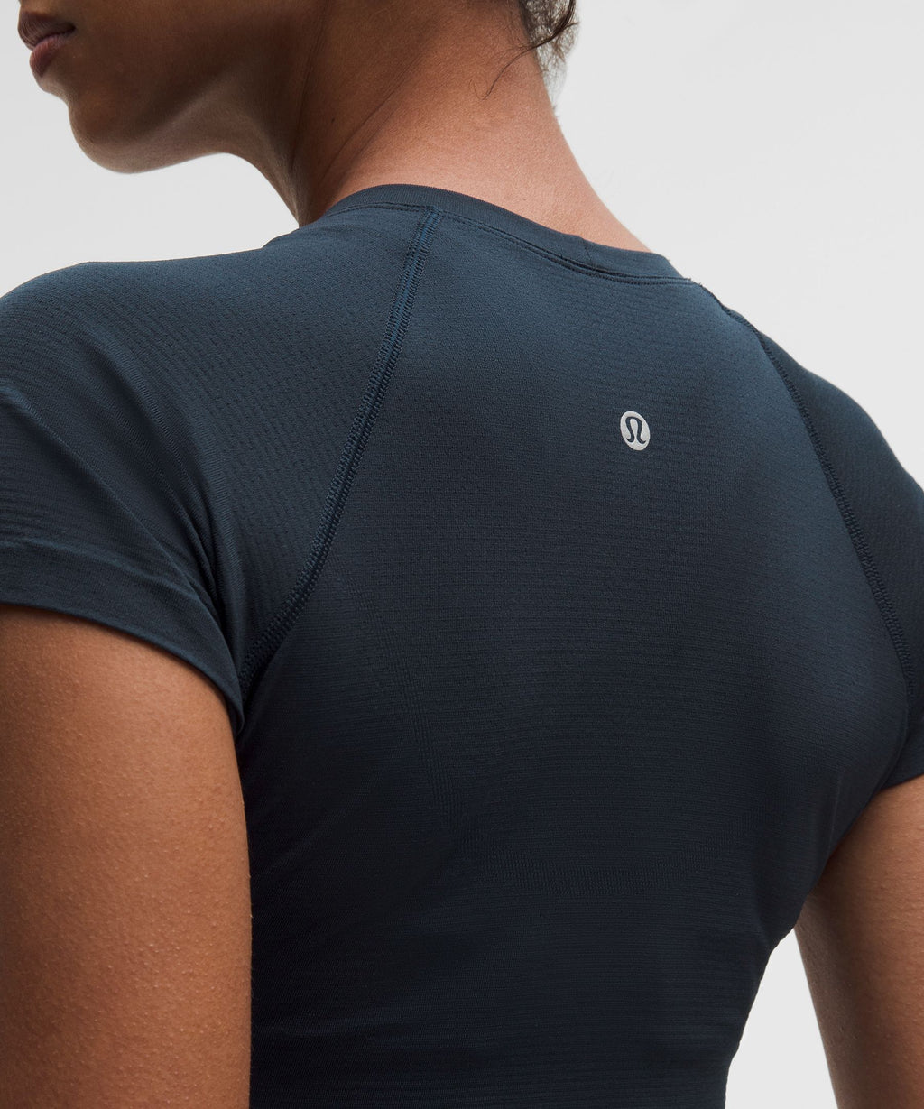 Swiftly Tech Cropped Short-Sleeve Shirt 2.0