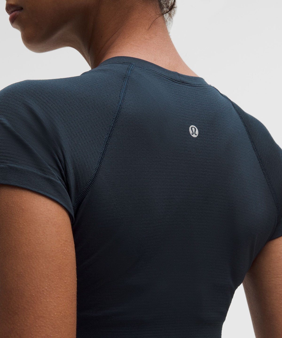 Swiftly Tech Cropped Short-Sleeve Shirt 2.0