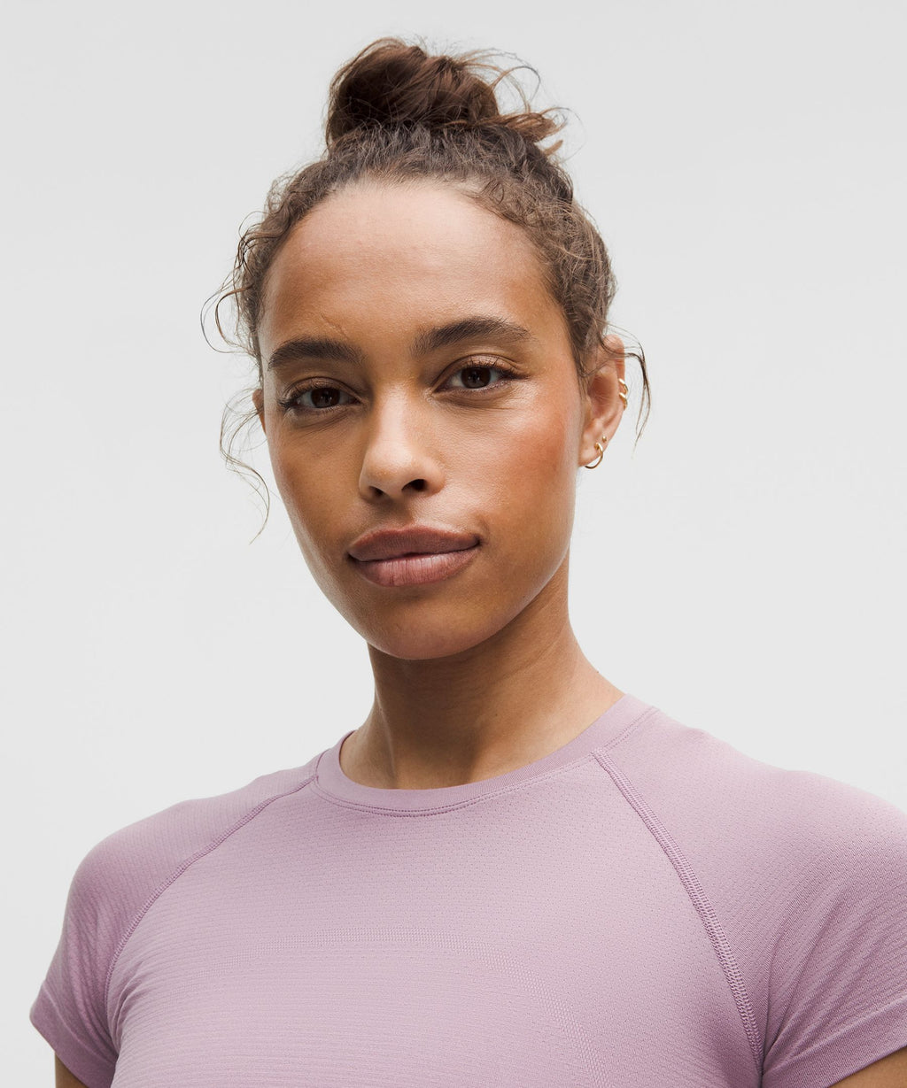 Swiftly Tech Cropped Short-Sleeve Shirt 2.0