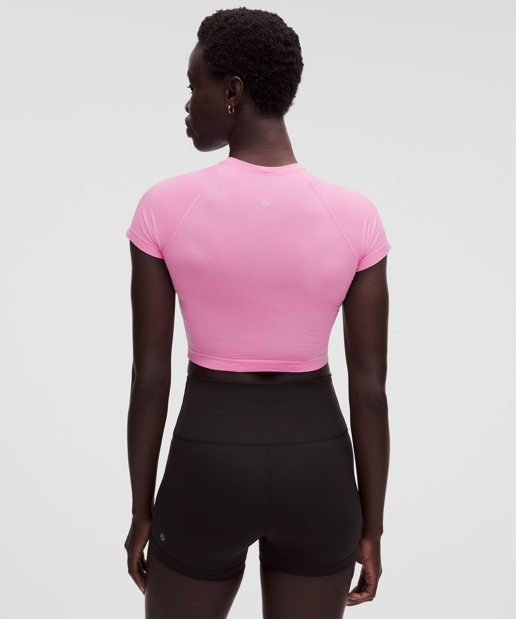 Swiftly Tech Cropped Short-Sleeve Shirt 2.0