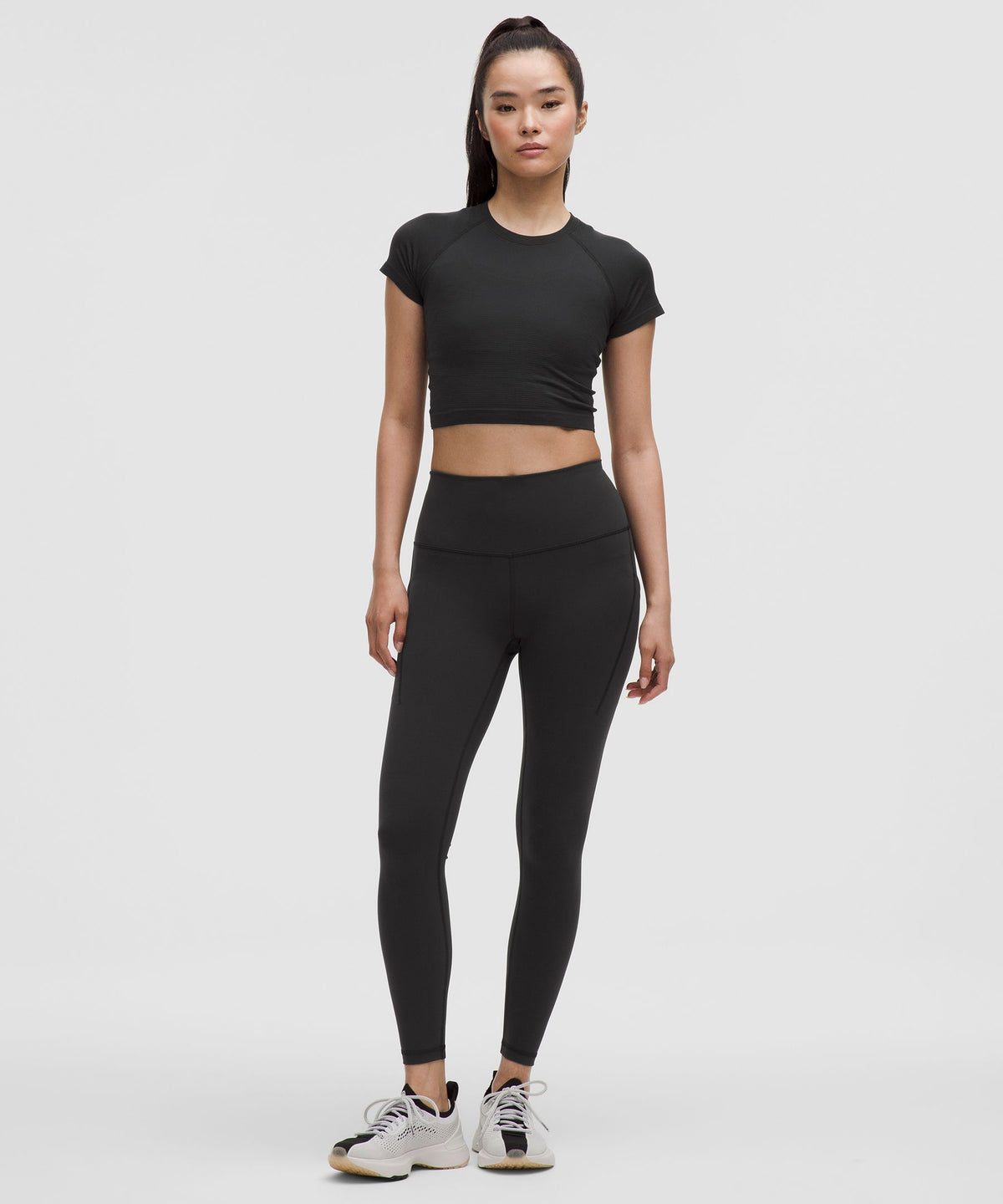 Swiftly Tech Cropped Short-Sleeve Shirt 2.0