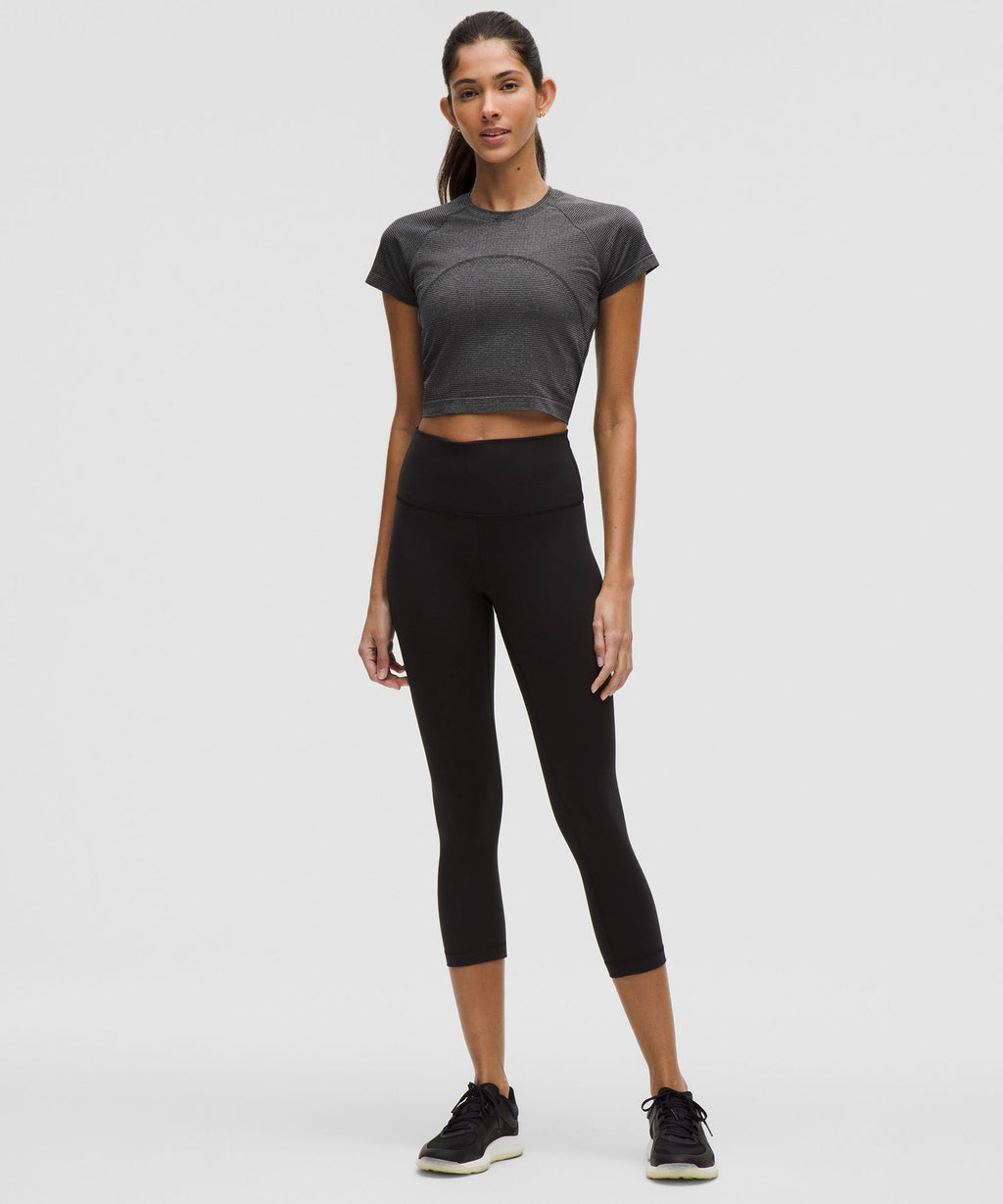 Swiftly Tech Cropped Short-Sleeve Shirt 2.0