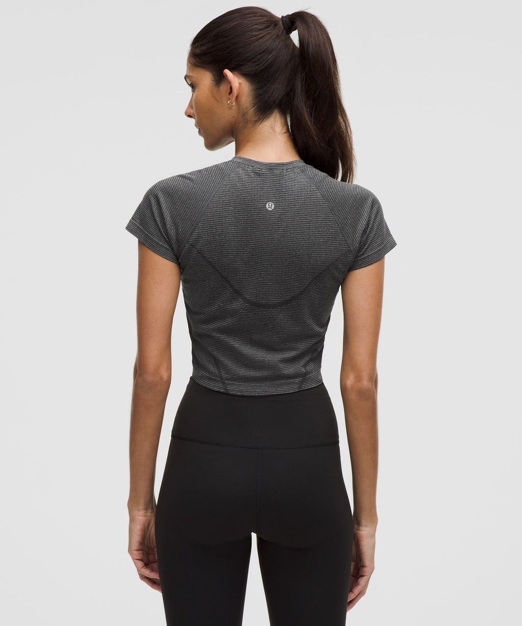 Swiftly Tech Cropped Short-Sleeve Shirt 2.0