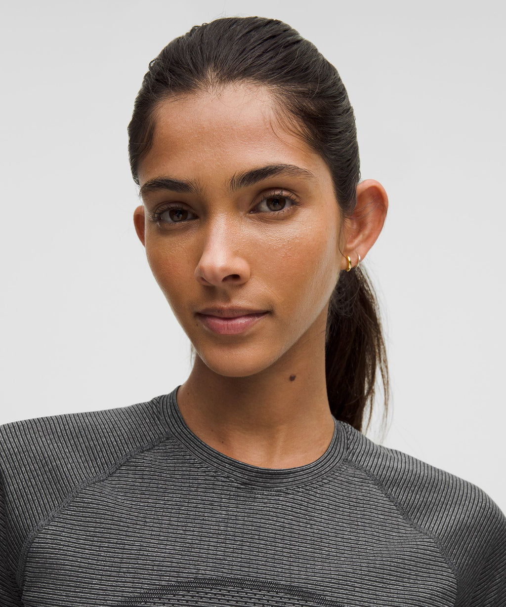 Swiftly Tech Cropped Short-Sleeve Shirt 2.0