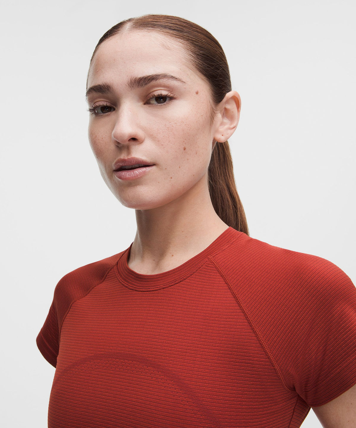 Swiftly Tech Cropped Short-Sleeve Shirt 2.0