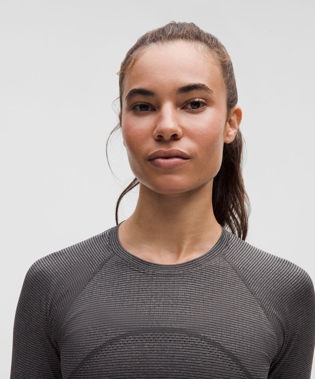Swiftly Tech Cropped Long-Sleeve Shirt 2.0