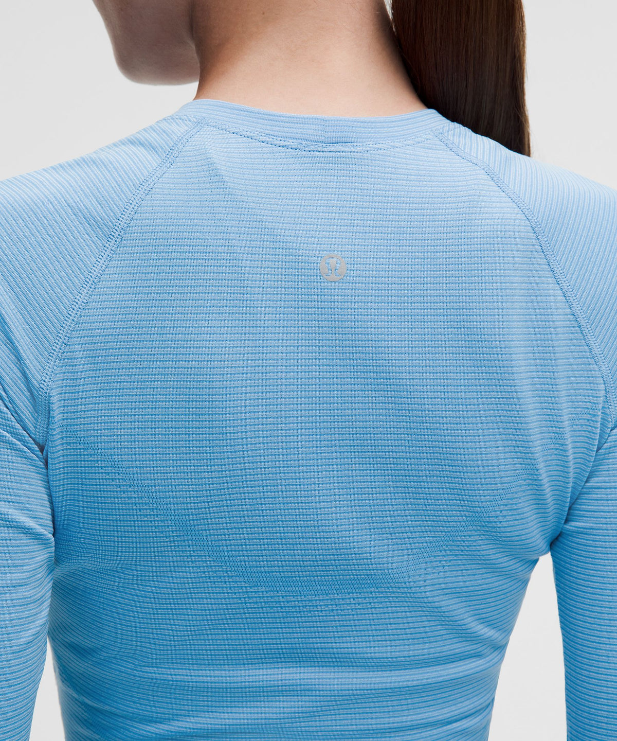 Swiftly Tech Cropped Long-Sleeve Shirt 2.0