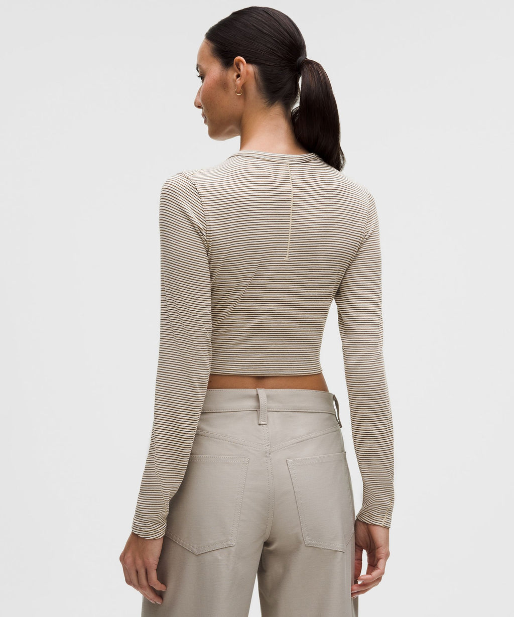 Hold Tight Straight-Hem Cropped Long-Sleeve Shirt