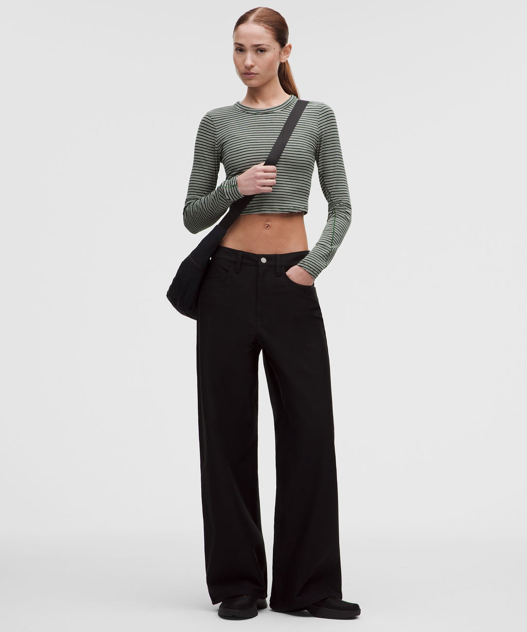 Hold Tight Straight-Hem Cropped Long-Sleeve Shirt