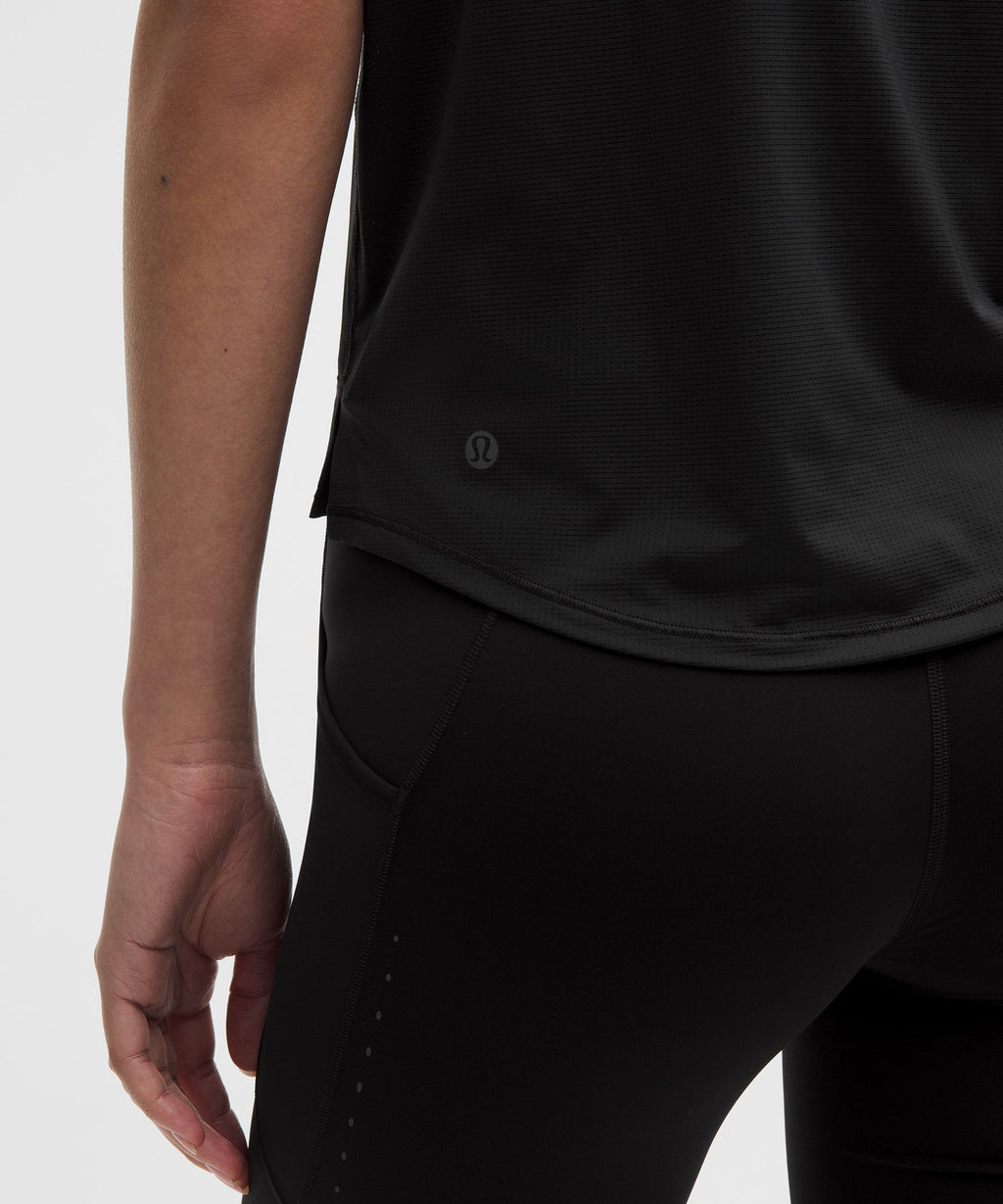 Lightweight Running Short-Sleeve Shirt