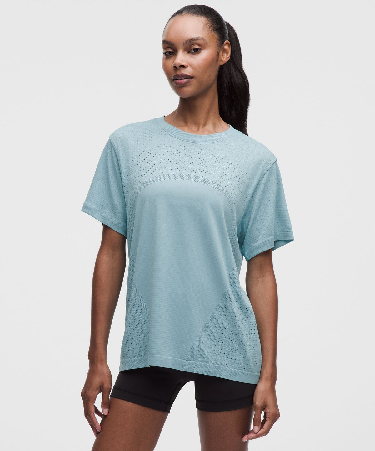 Swiftly Relaxed Short-Sleeve Shirt Hip LengthLogo