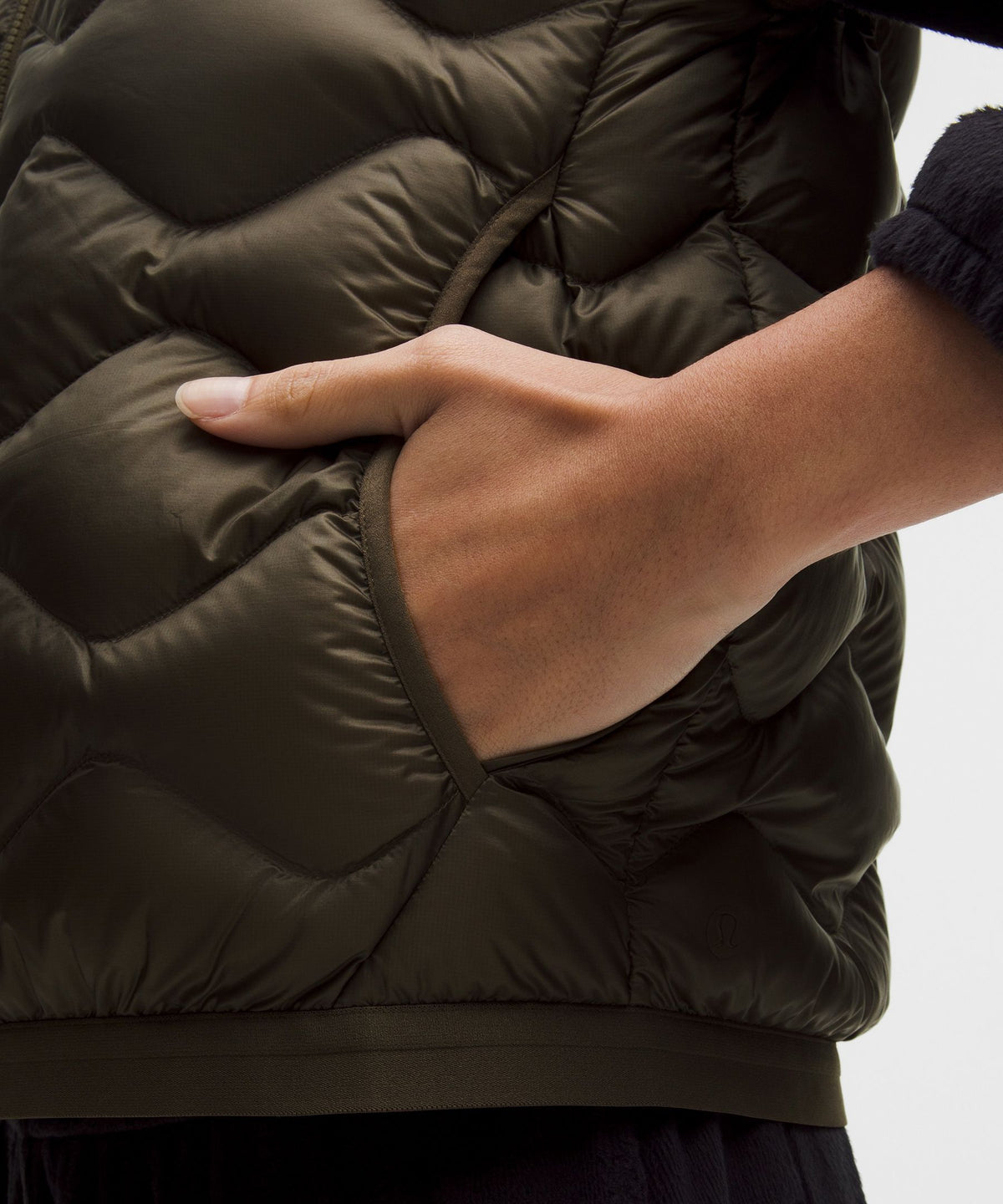 Women's Featherweight 900-Down-Fill Quilted Vest