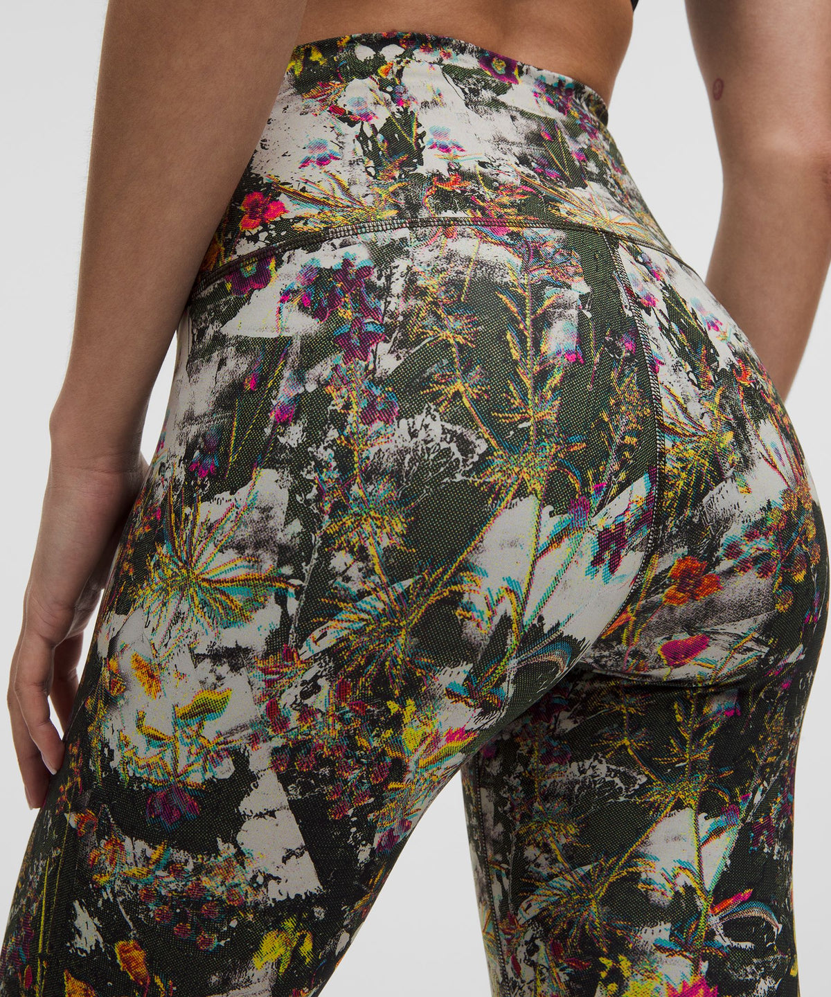 Wunder Train High-Rise Tight 25"