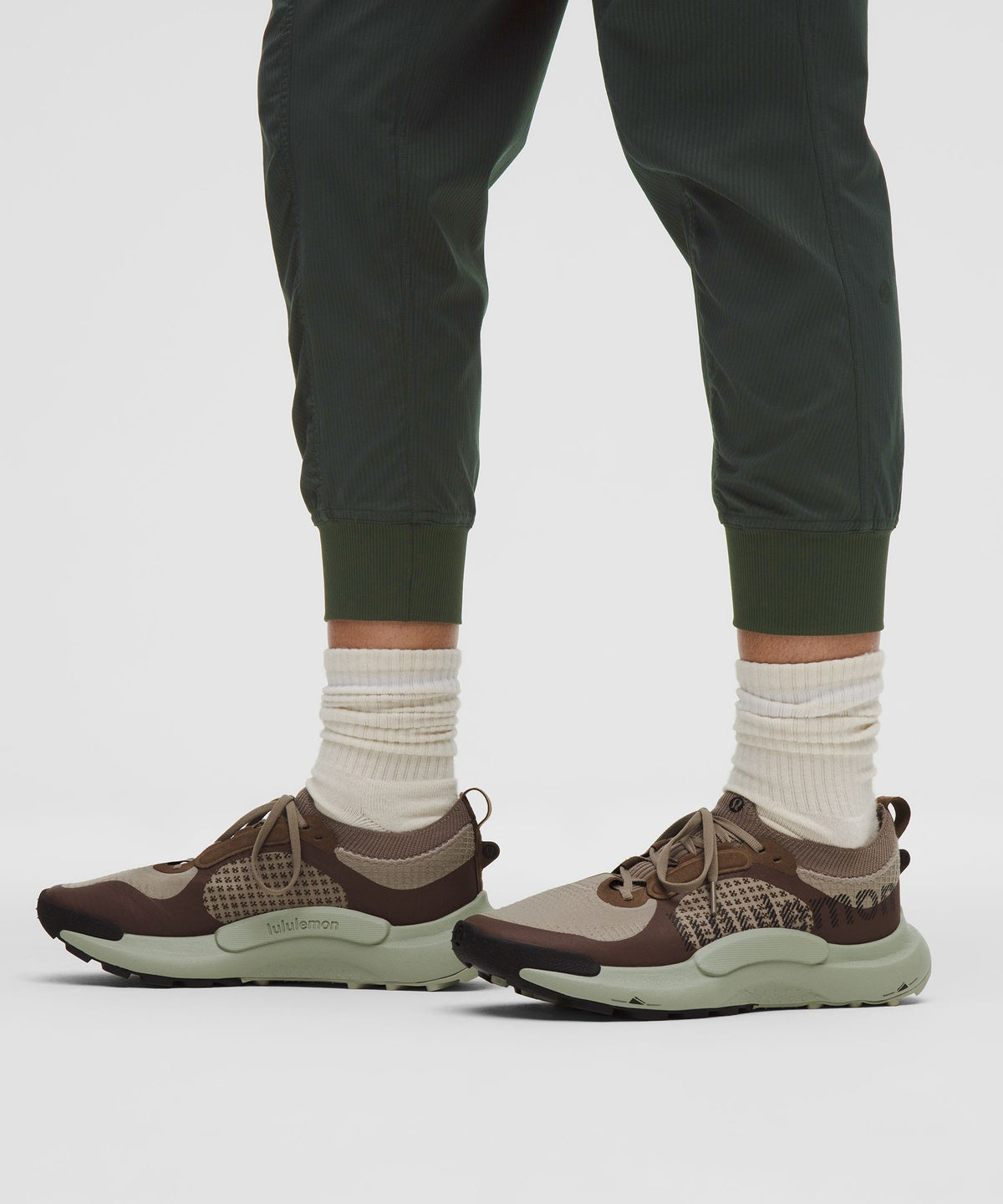 Dance Studio Mid-Rise Jogger 7/8 Length