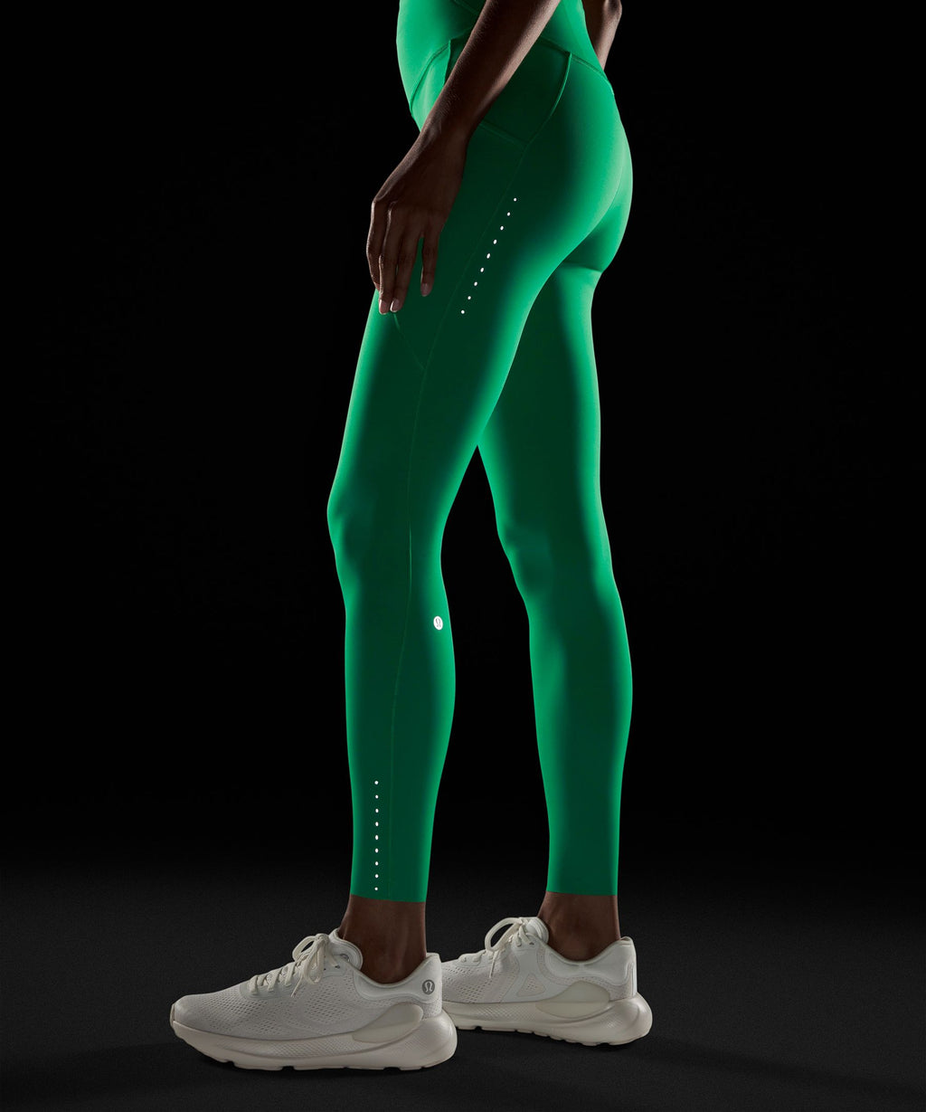 Fast and Free High-Rise Tight 28"5 Pocket