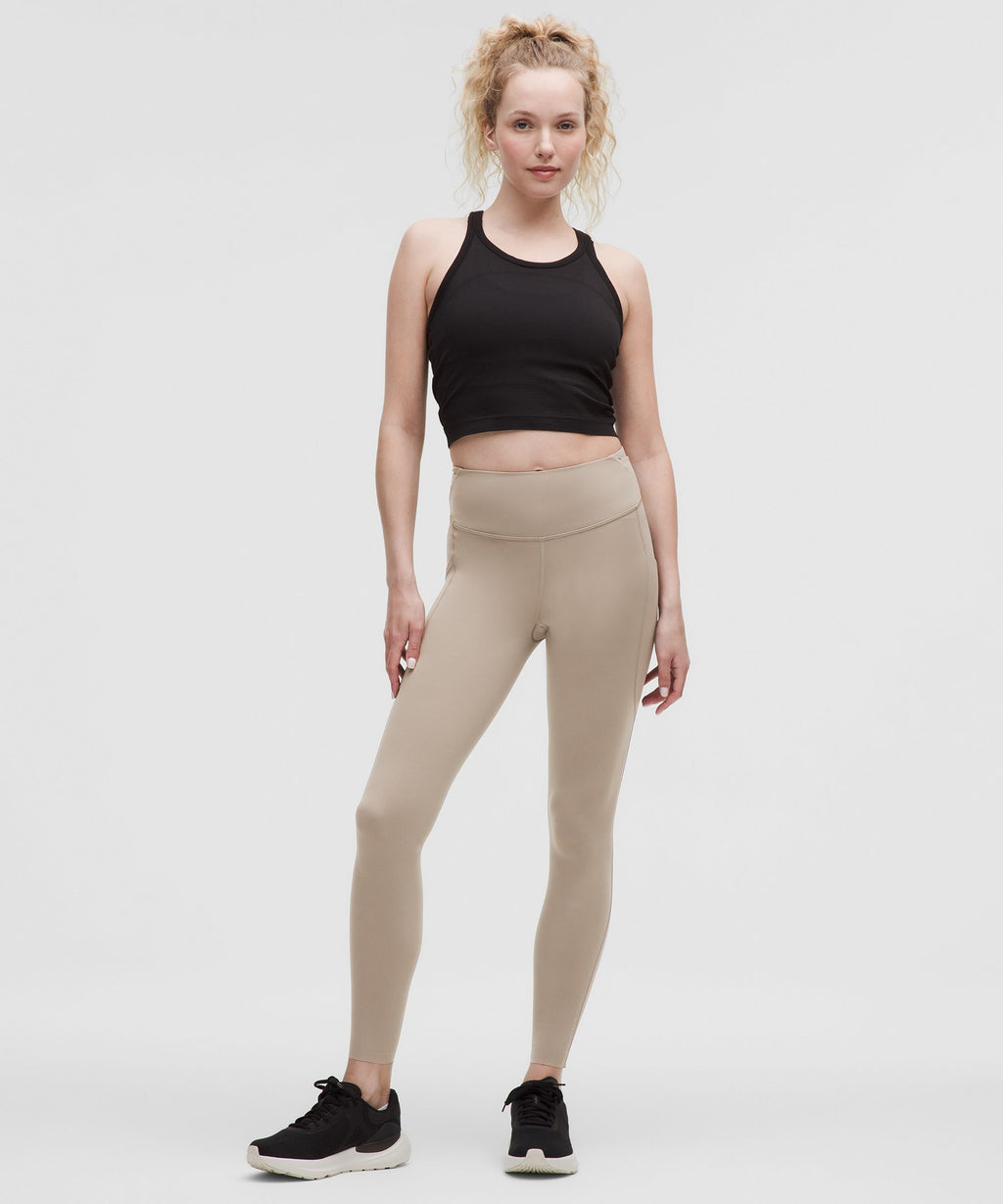 Fast and Free High-Rise Tight 28"5 Pocket