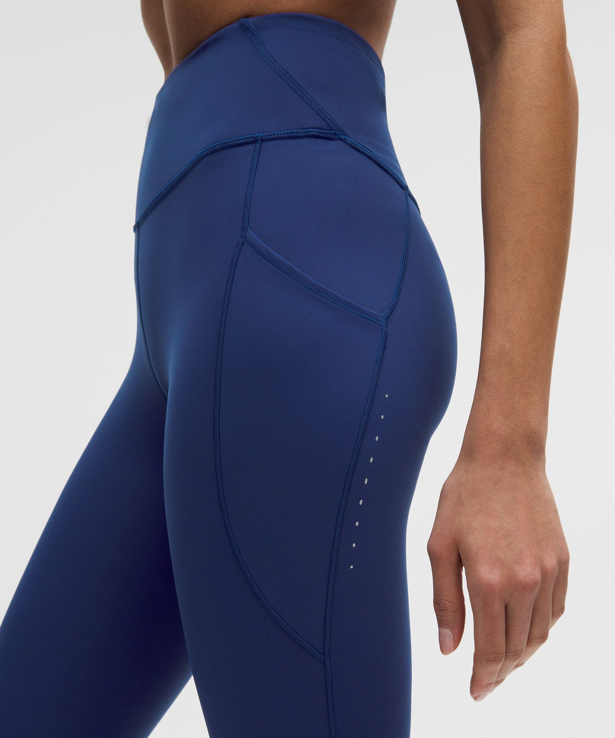 Fast and Free High-Rise Tight 28"5 Pocket