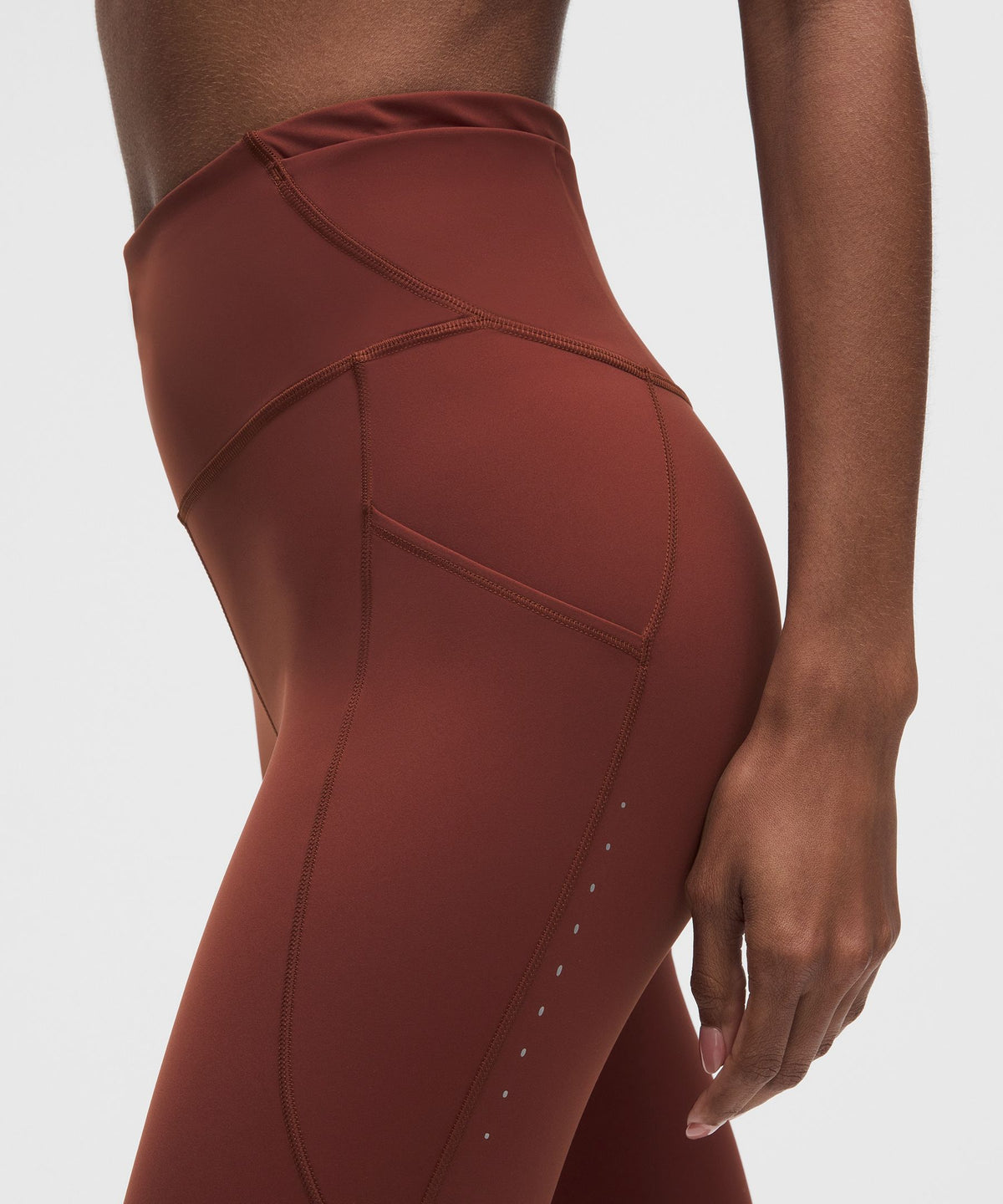 Fast and Free High-Rise Tight 28"5 Pocket