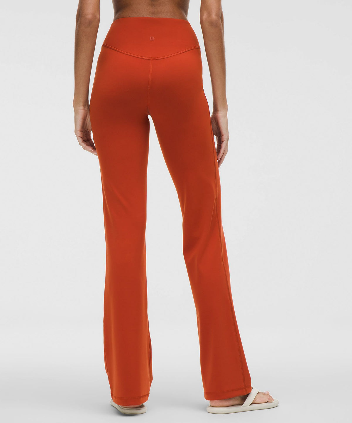Wunder Under SmoothCover High-Rise Bootcut Pant 34"