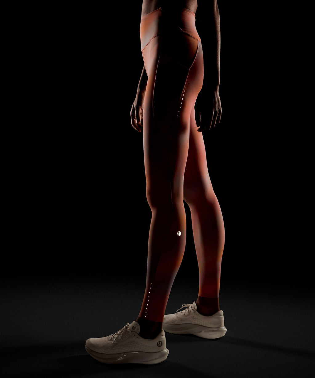 Fast and Free High-Rise Tight 28"5 Pocket