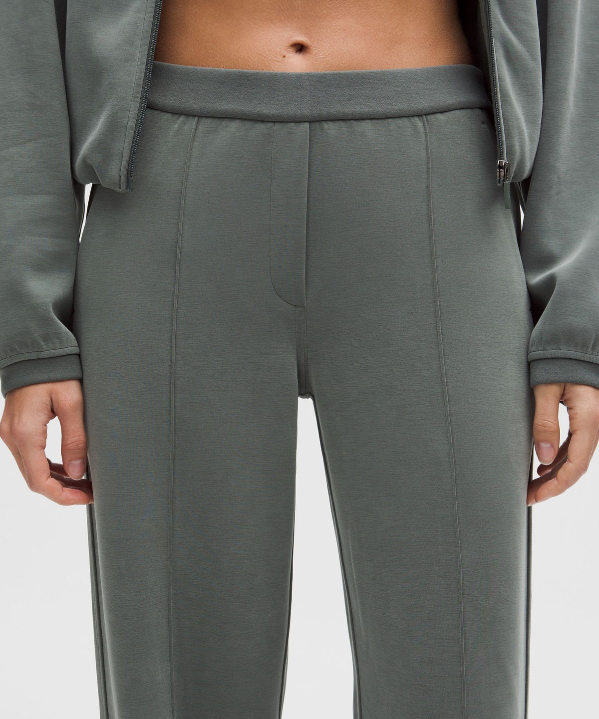 Softstreme Pintuck Mid-Rise PantRegular