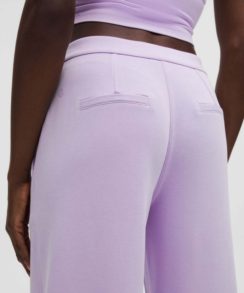 Softstreme Pintuck Mid-Rise PantRegular