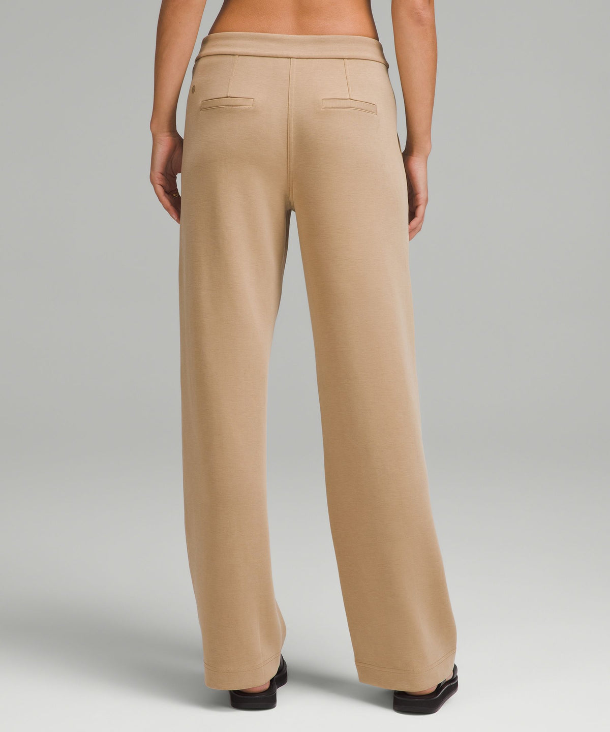 Softstreme Pintuck Mid-Rise PantRegular