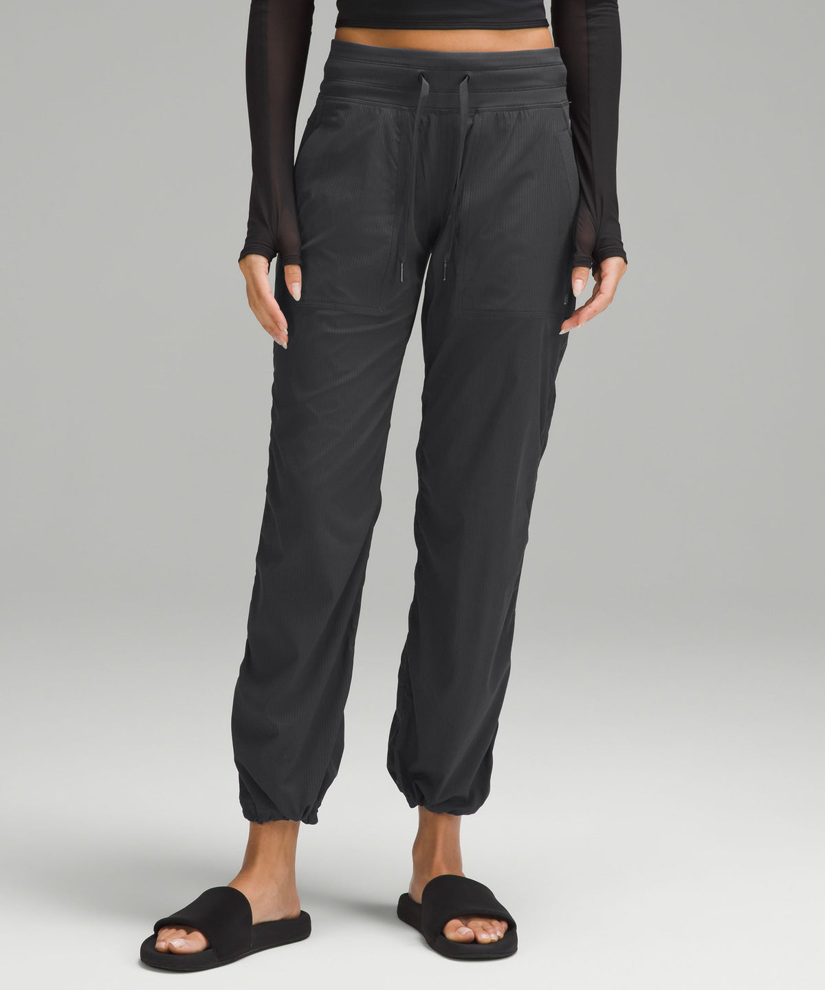 Dance Studio Mid-Rise PantShort