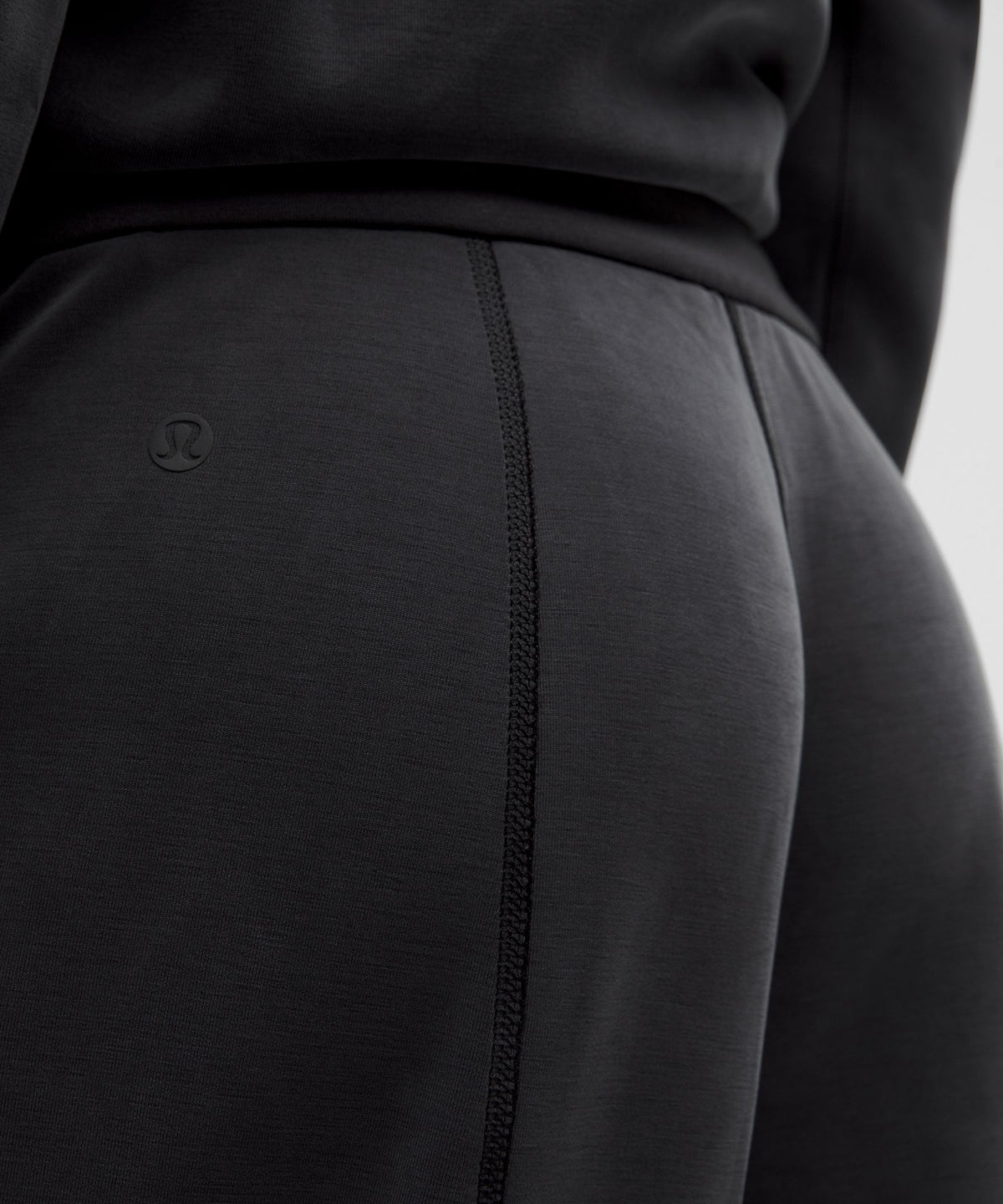 Softstreme High-Rise Straight-Leg PantRegular