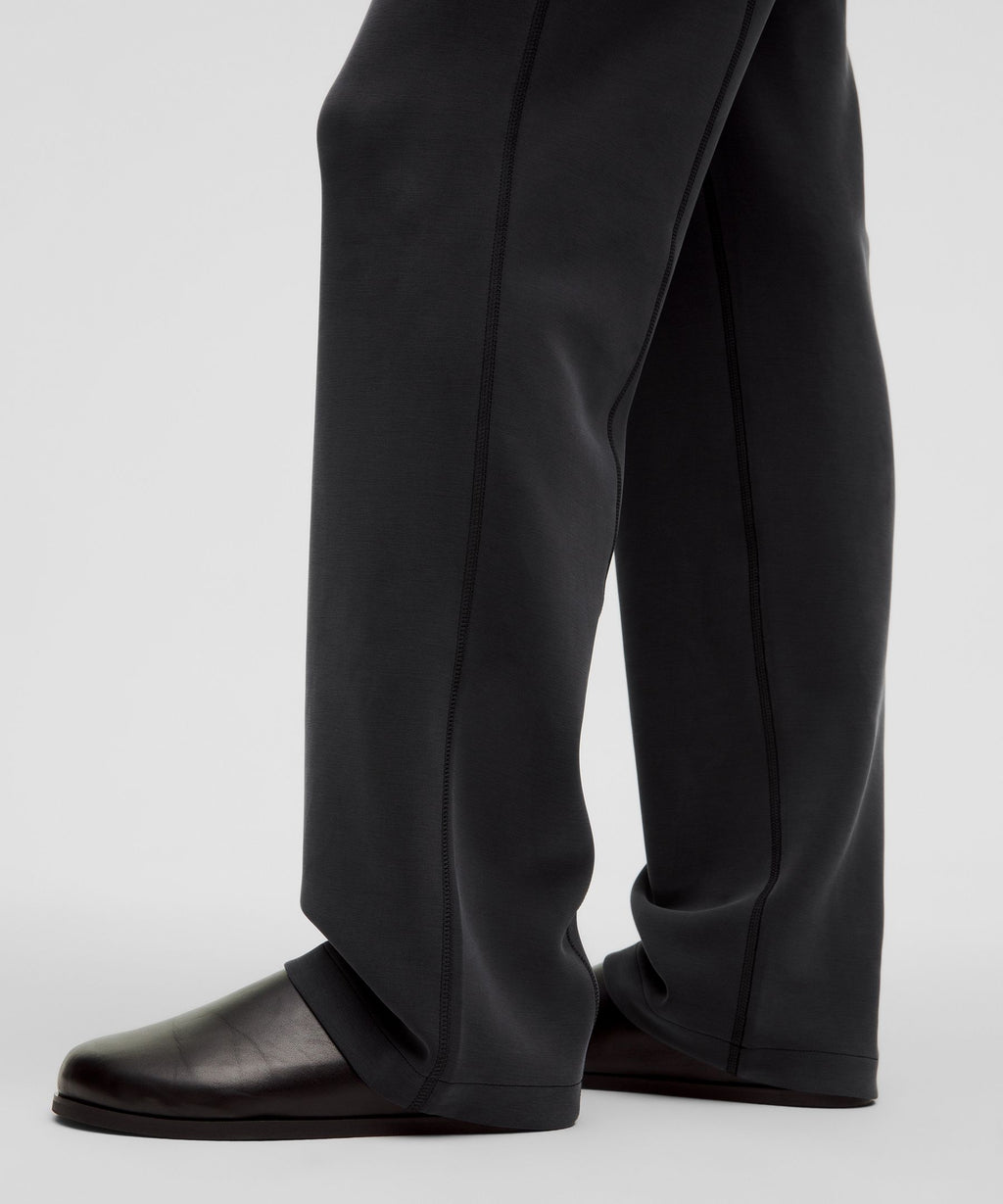 Softstreme High-Rise Straight-Leg PantRegular