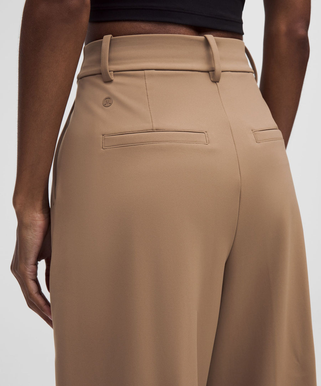 Daydrift High-Rise Wide-Leg TrouserShort