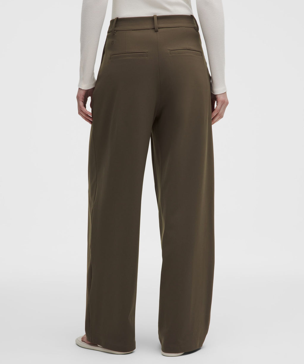 Daydrift High-Rise Wide-Leg TrouserShort
