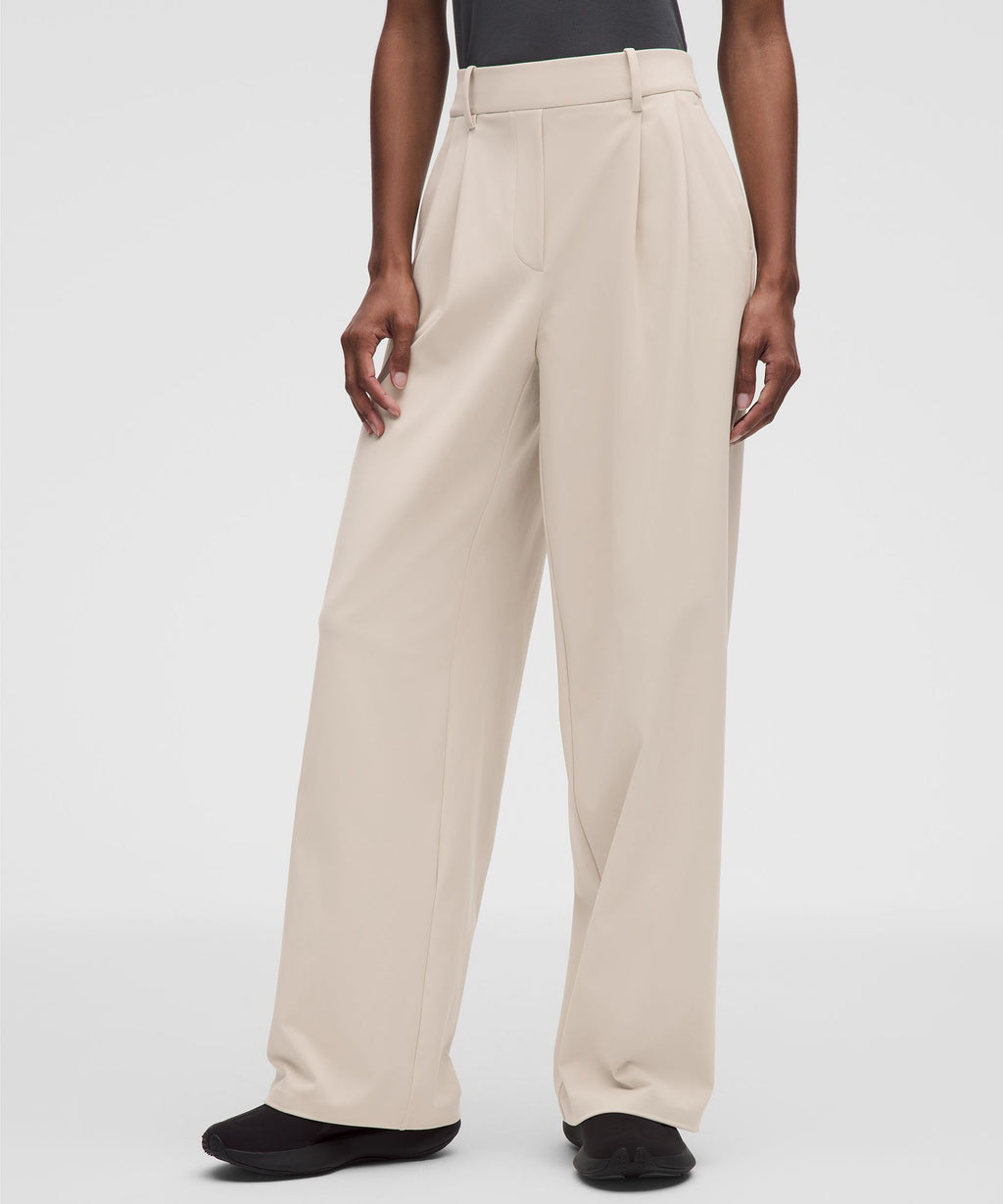 Daydrift High-Rise Wide-Leg TrouserShort