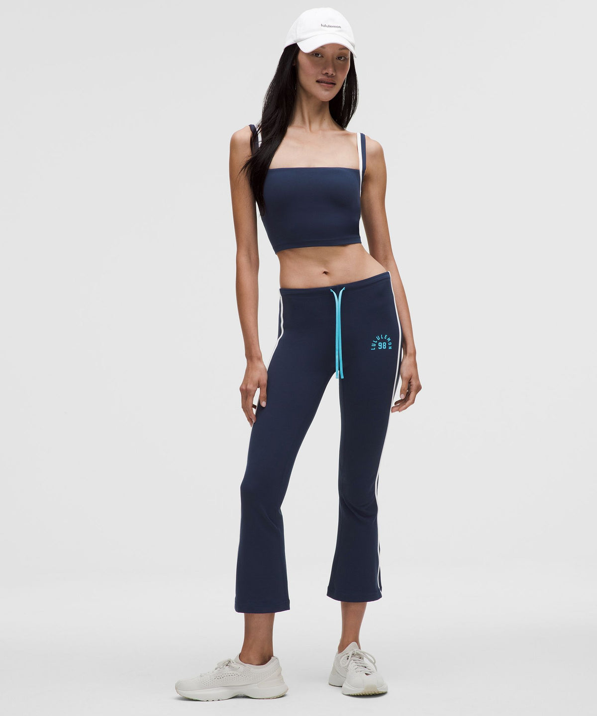Nulu Sporty Trim Mid-Rise Flared Pant