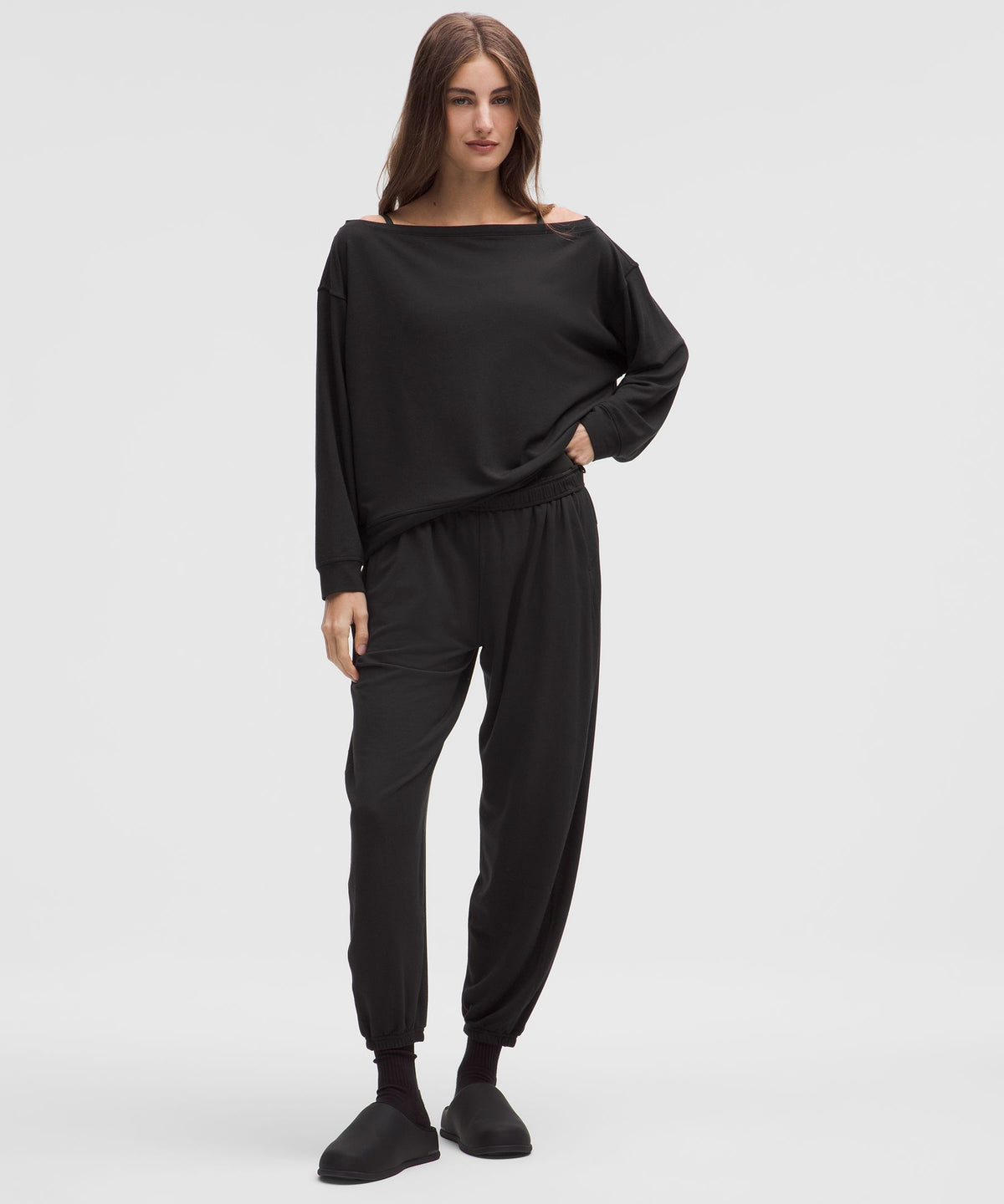 BeCalm Oversized Mid-Rise Pant