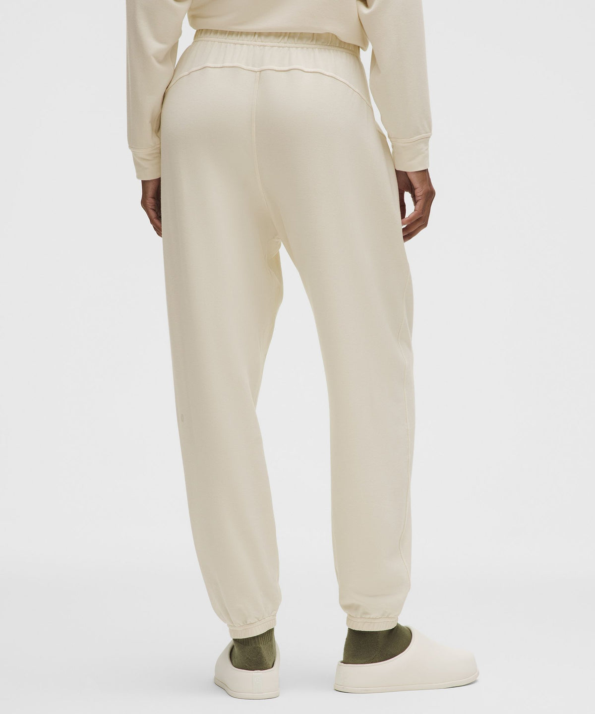 BeCalm Oversized Mid-Rise Pant