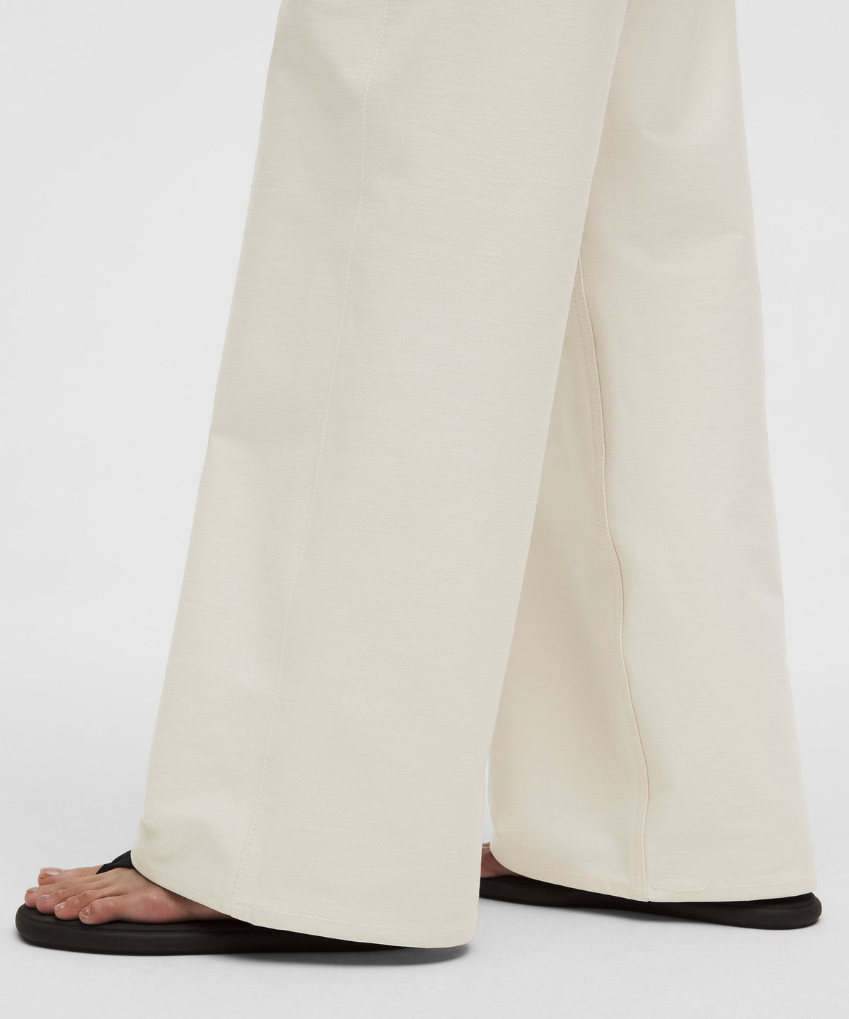 EasyFive Low-Rise Classic Wide-Leg PantRegular