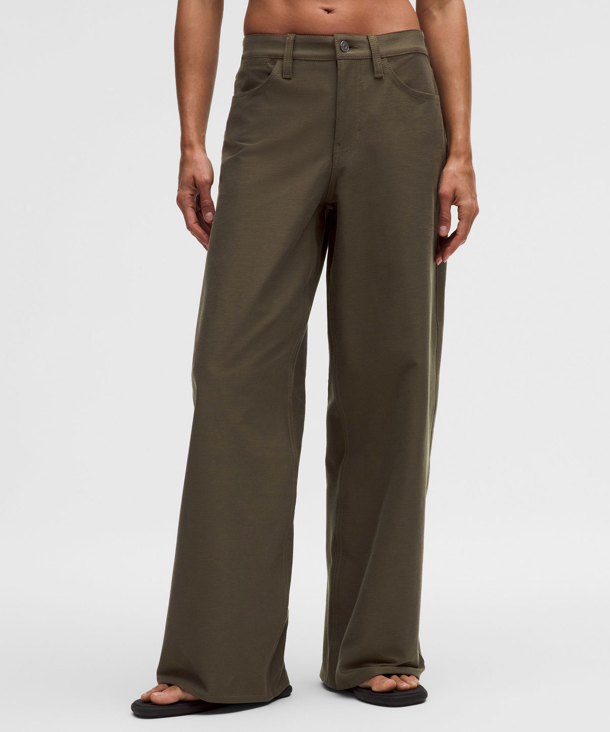 EasyFive Low-Rise Classic Wide-Leg PantRegular