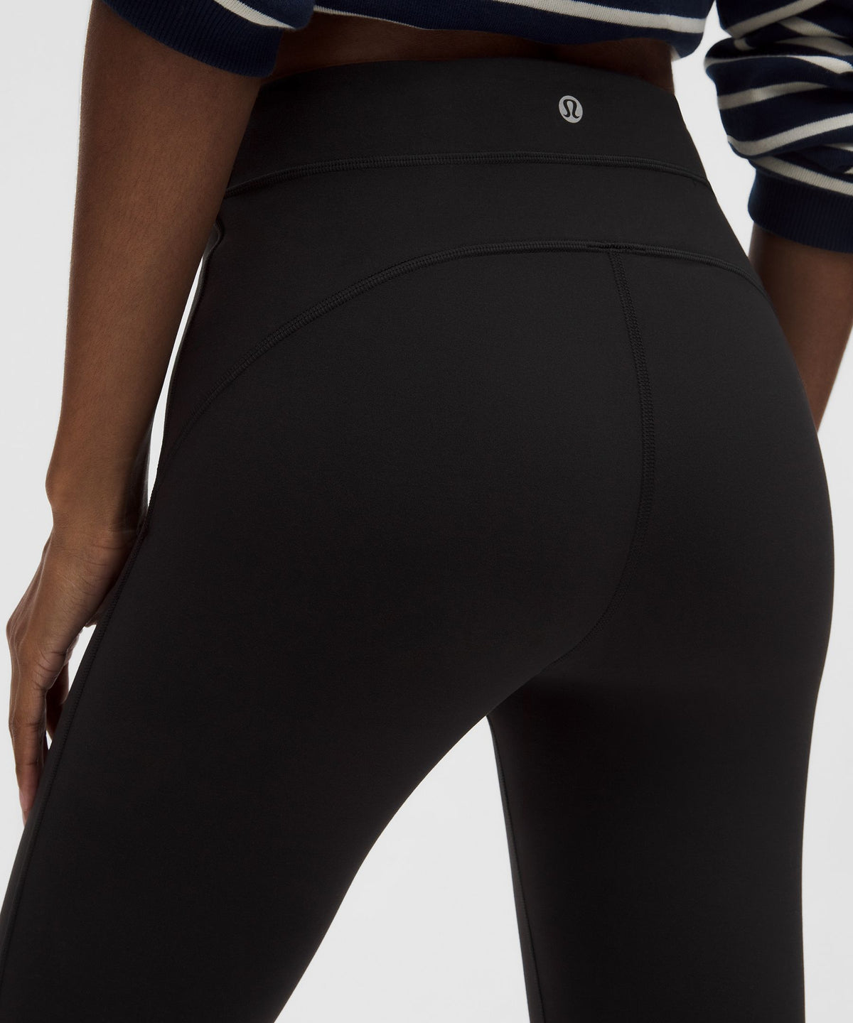Groove High-Rise Notched-Hem Crop 15"