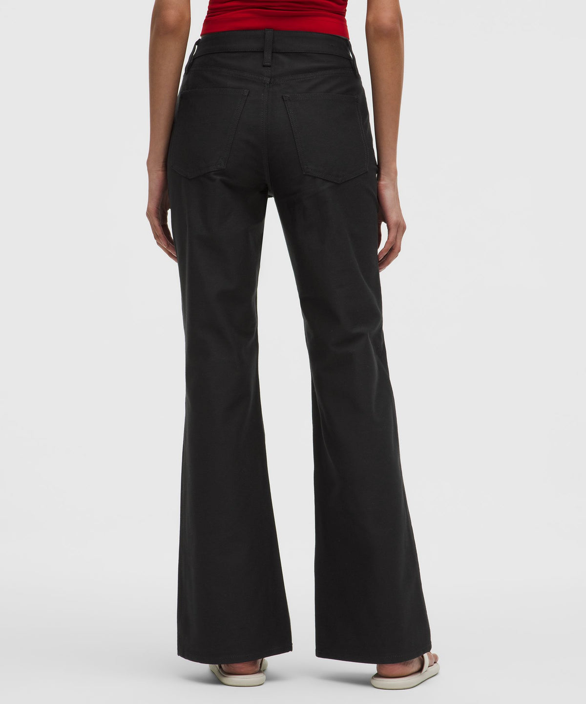 EasyFive High-Rise Subtle-Flare PantShort