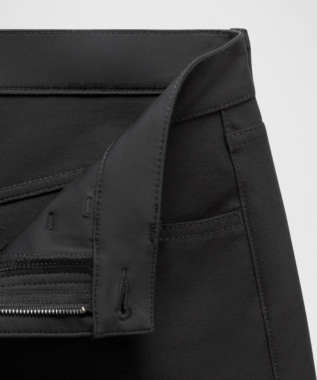 EasyFive High-Rise Subtle-Flare PantShort