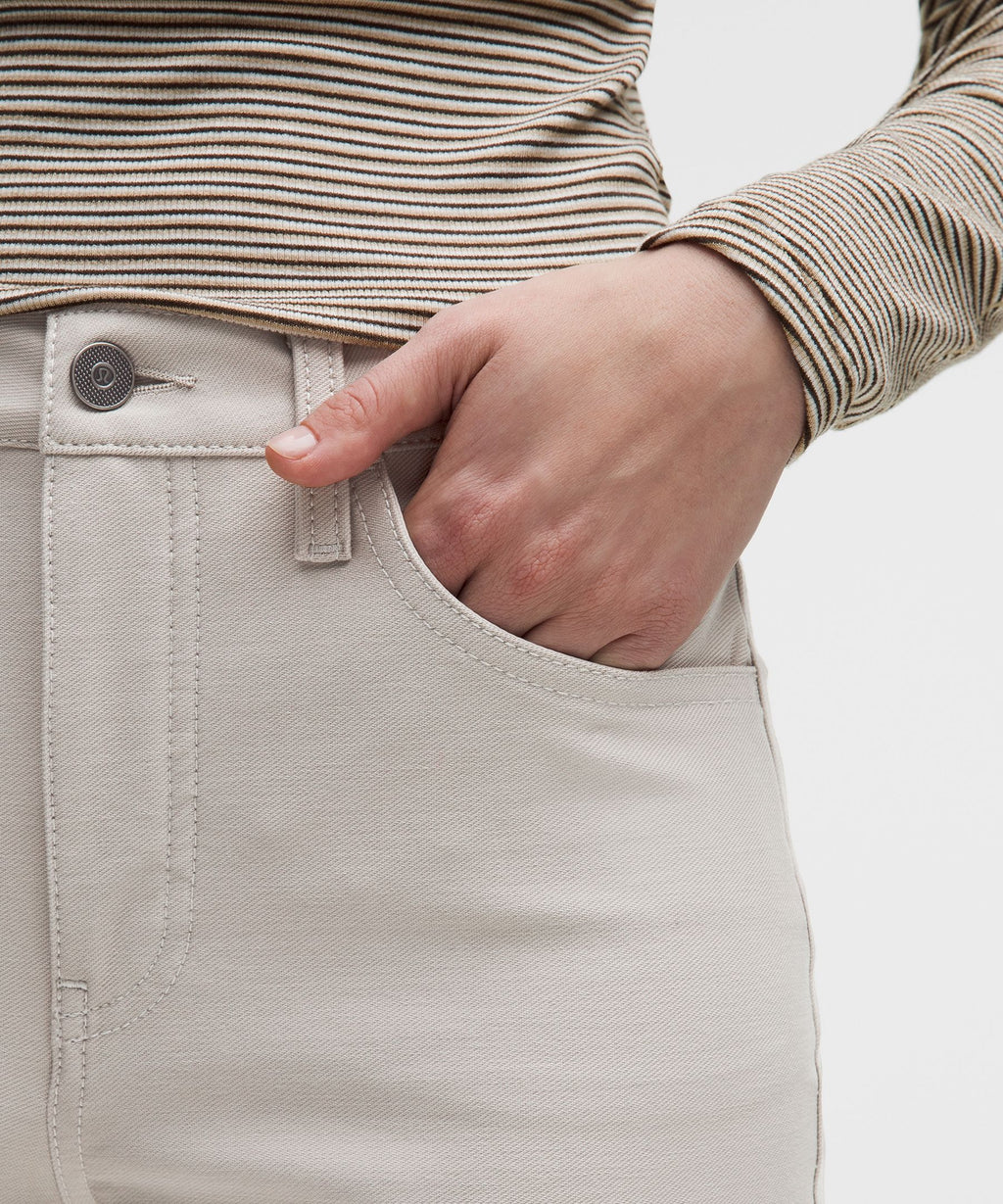 EasyFive High-Rise Subtle-Flare PantShort