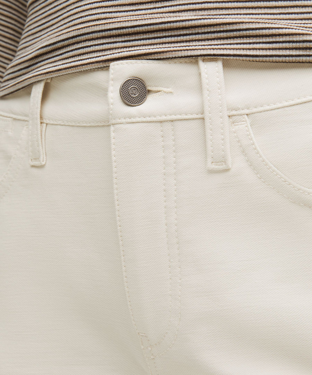 EasyFive Mid-Rise Relaxed-Straight PantShort