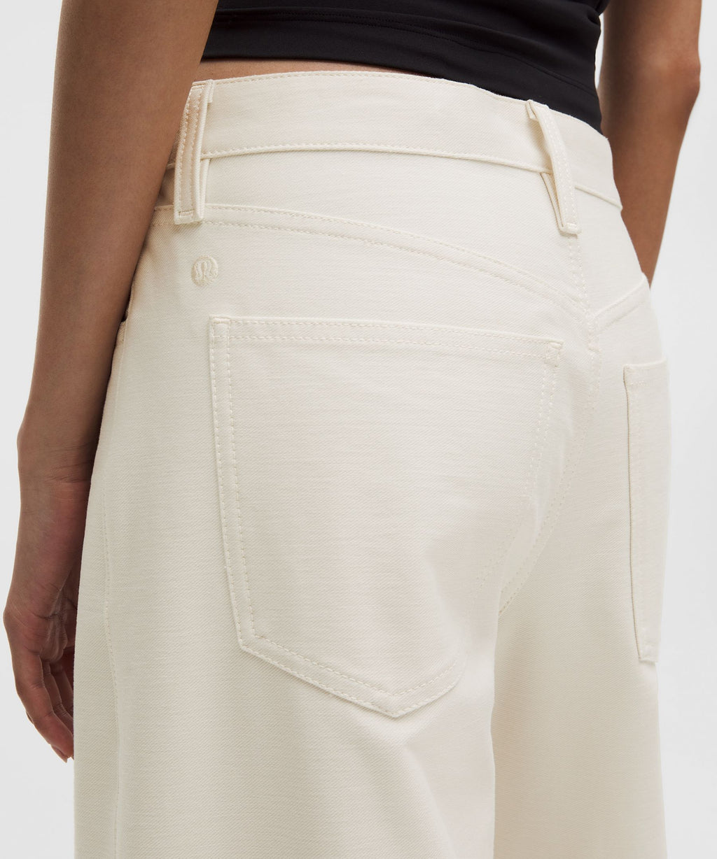 EasyFive Low-Rise Classic Wide-Leg PantShort