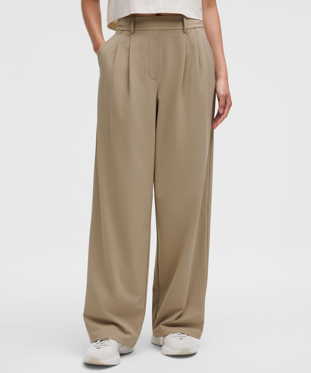 Daydrift High-Rise Wide-Leg TrouserShort