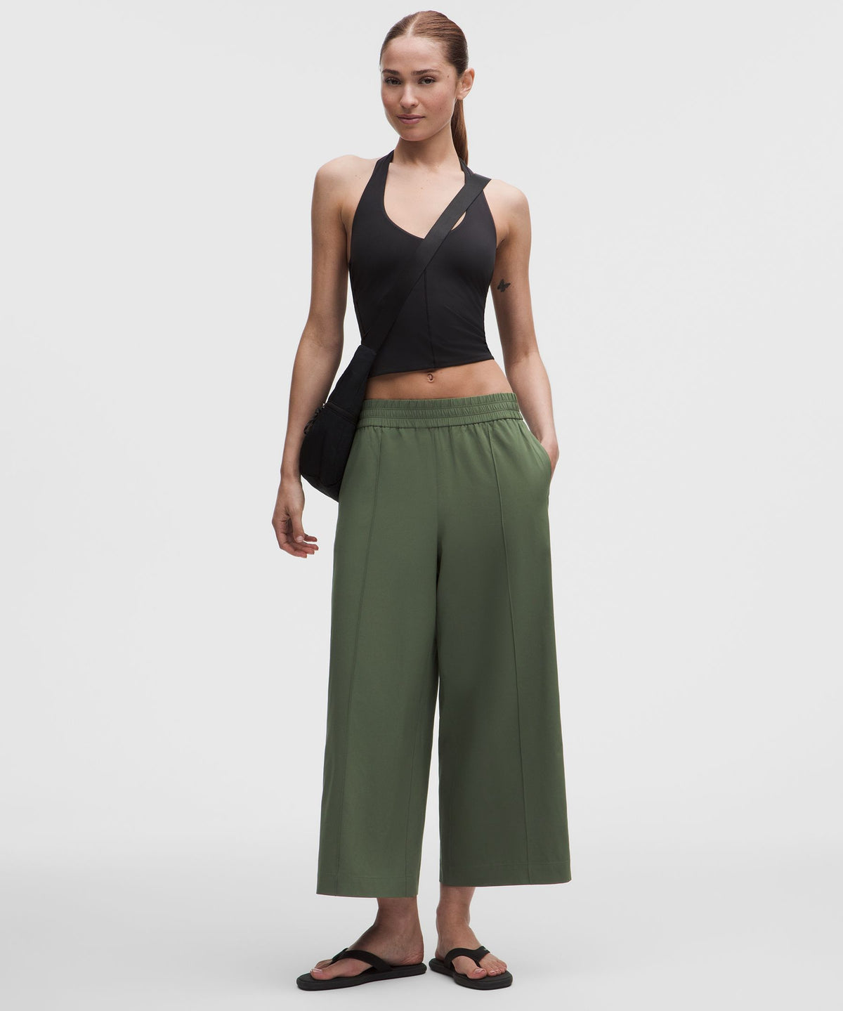 Breezily Mid-Rise Cropped Pant