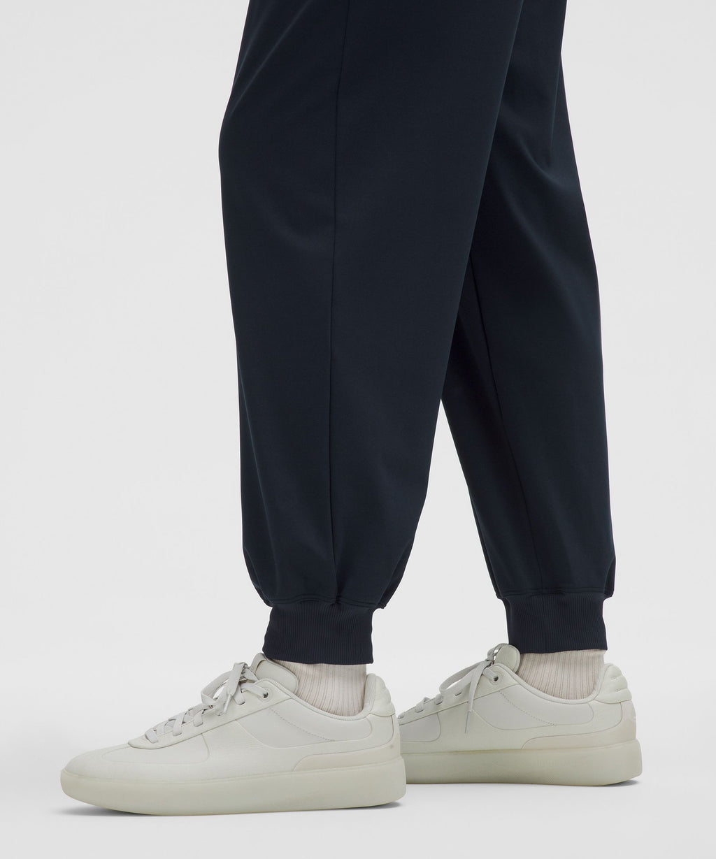 Daydrift High-Rise JoggerShort