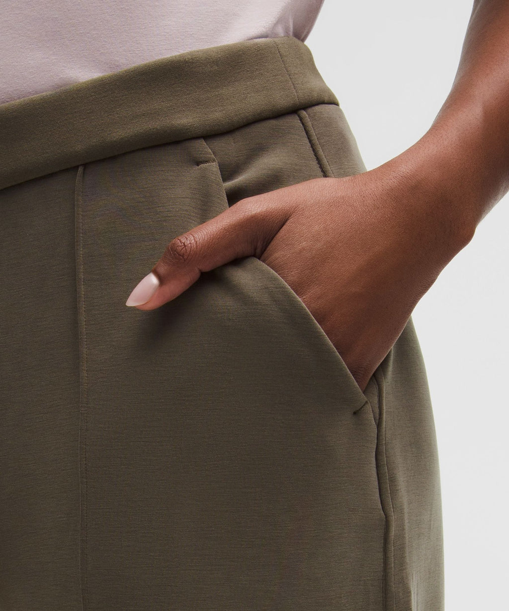 Softstreme Pintuck High-Rise Wide-Leg PantRegular